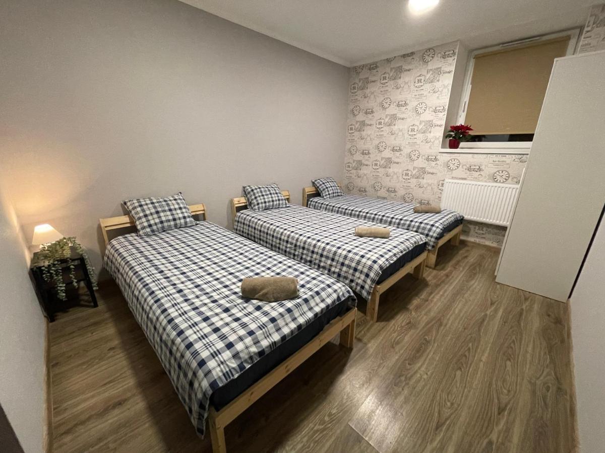 Anna'S Guesthouse Riga Esterno foto